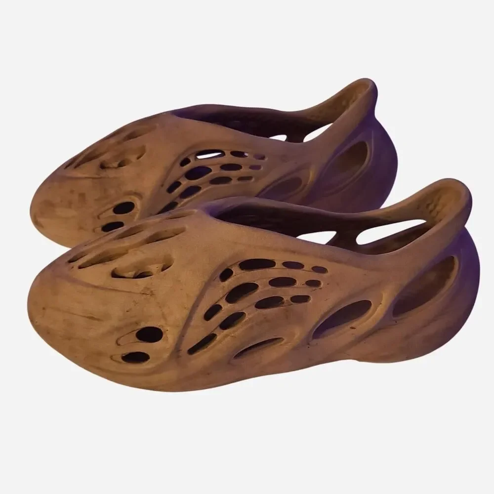 Yeezy Men's Brown and Tan Slides